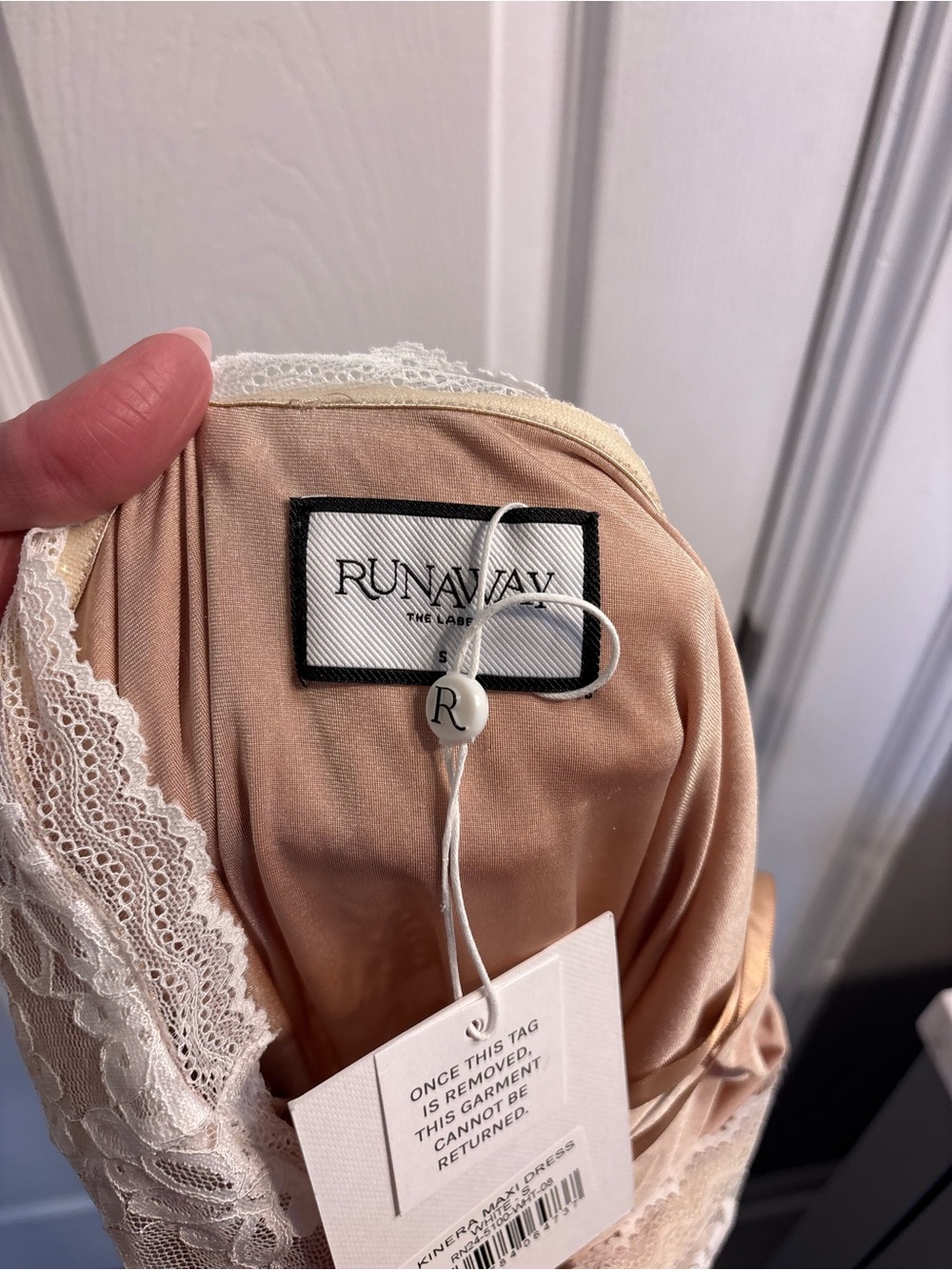 Runway the Label Kinera Maxi Dress NWT - Picture 6 of 6